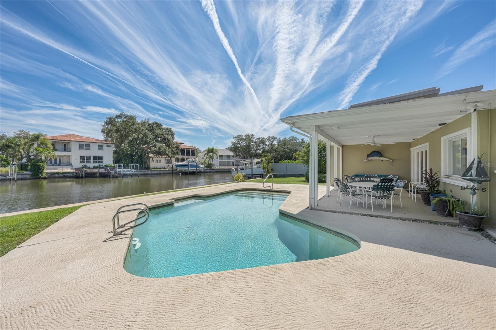 Single Family Residence at 628 RIVIERA DR, TAMPA, photo 24 of 64
