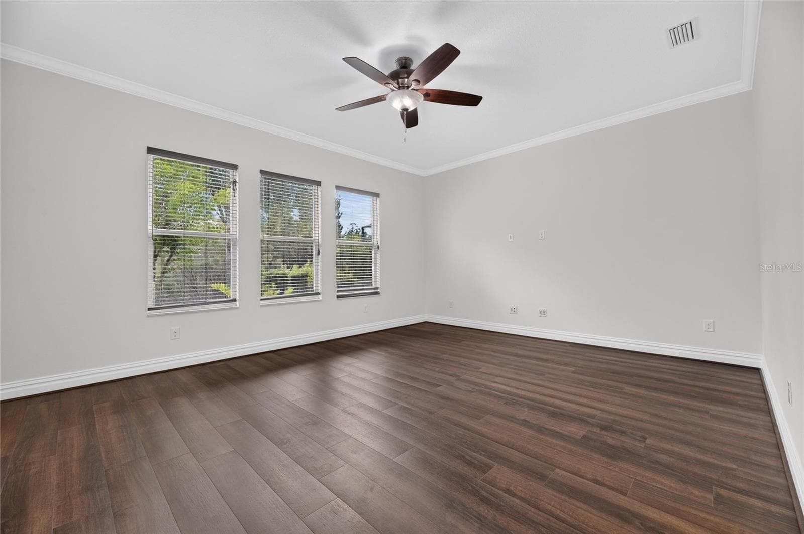 Single Family Residence at 16726 COURTYARD LOOP, LAND O LAKES, photo 37 of 97
