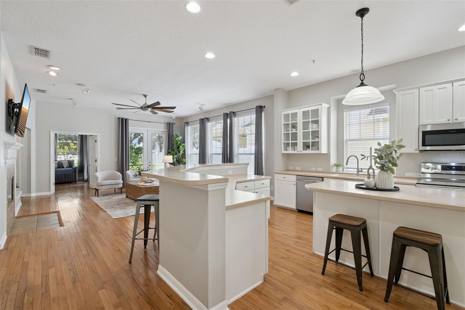 Single Family Residence at 9685 SWEETLEAF ST, ORLANDO, photo 10 of 40