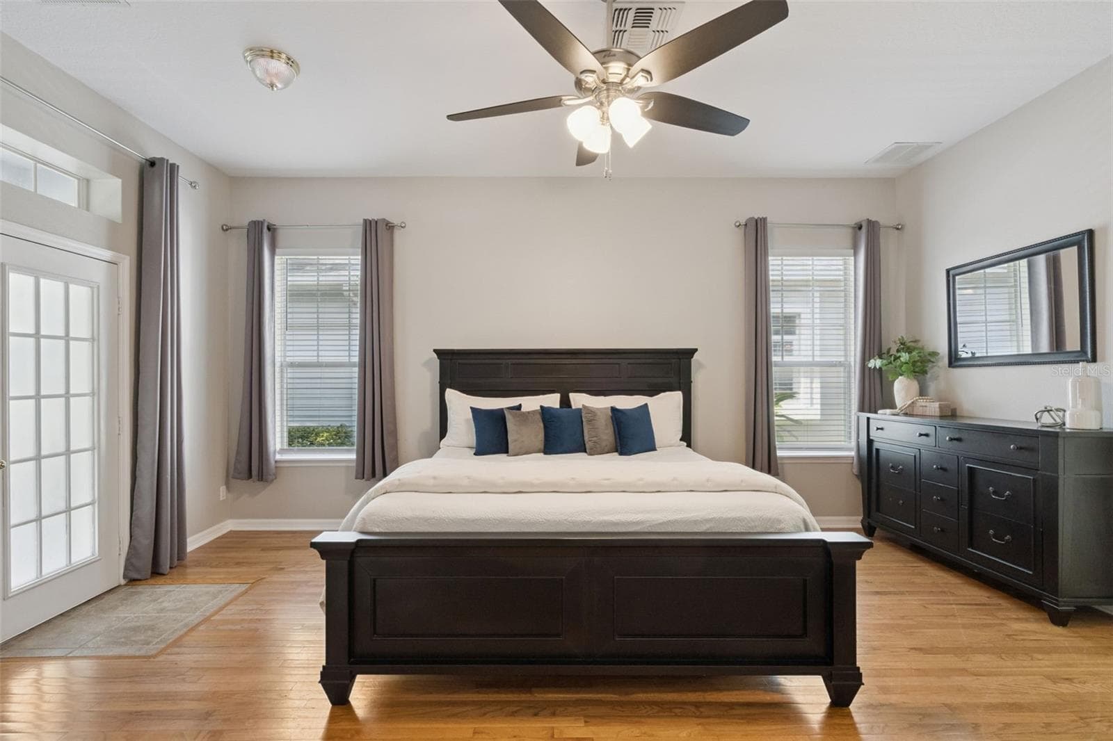 Single Family Residence at 9685 SWEETLEAF ST, ORLANDO, photo 18 of 40