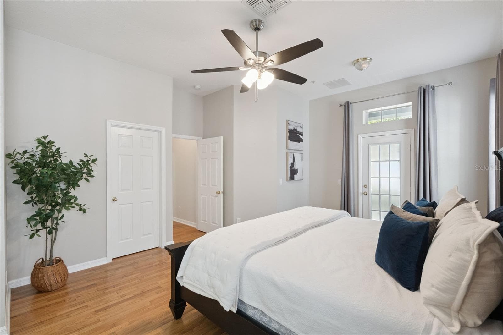 Single Family Residence at 9685 SWEETLEAF ST, ORLANDO, photo 20 of 40