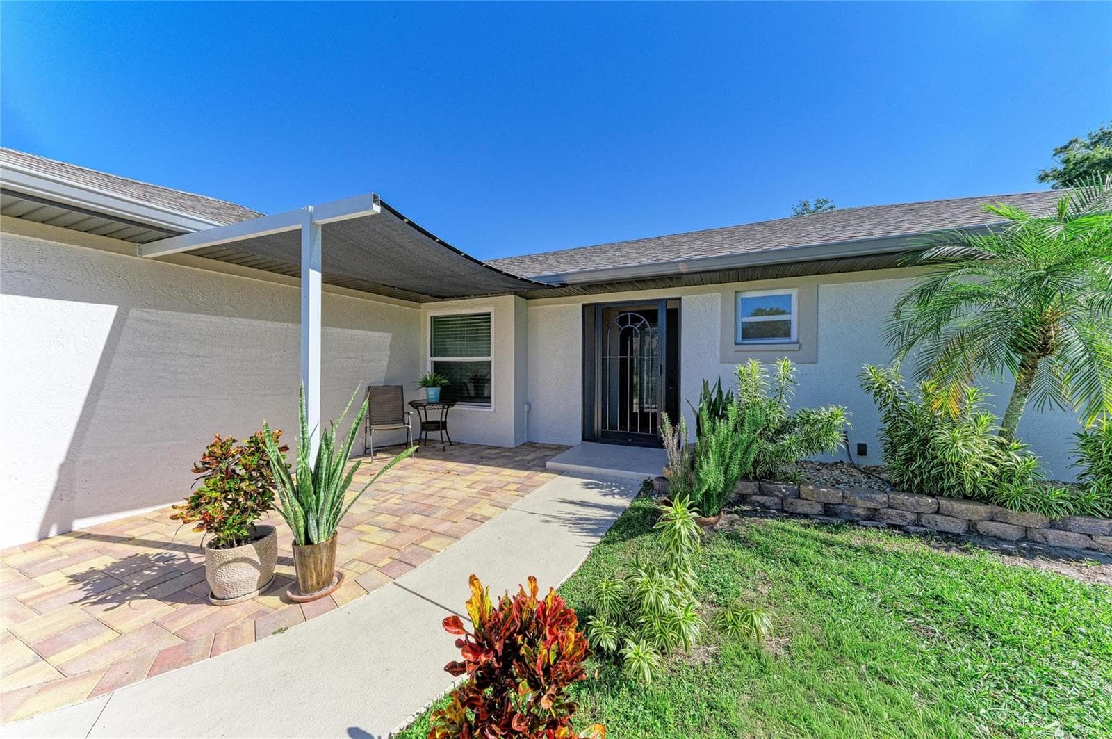 Single Family Residence at 3200 MEADOW RUN DR, VENICE, photo 5 of 60