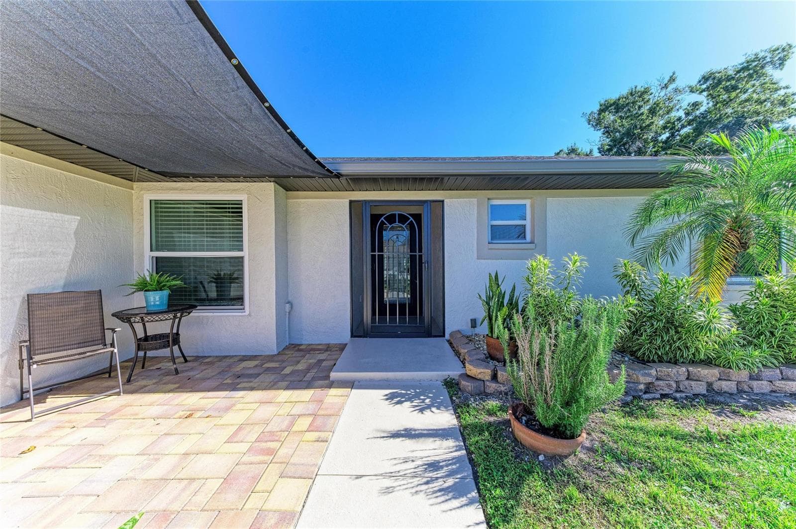 Single Family Residence at 3200 MEADOW RUN DR, VENICE, photo 6 of 60
