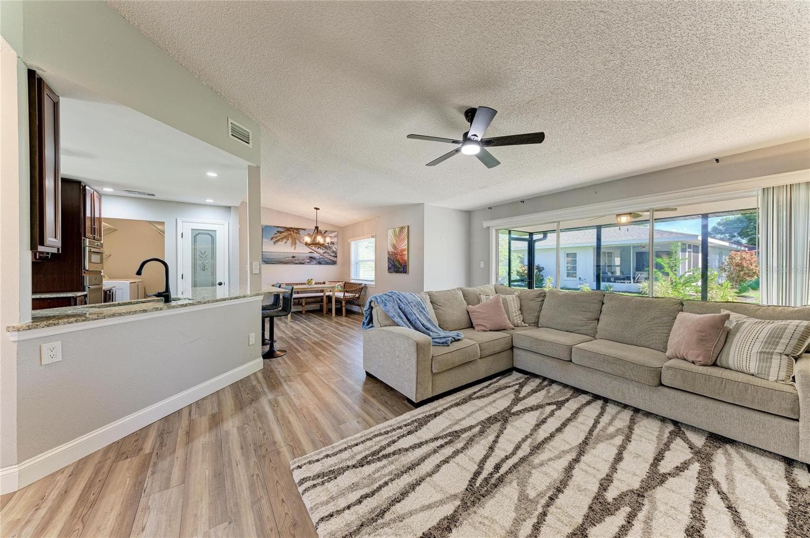 Single Family Residence at 3200 MEADOW RUN DR, VENICE, photo 9 of 60