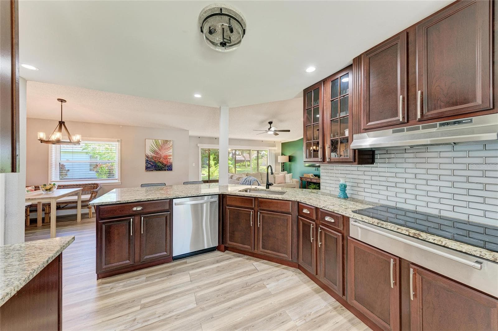 Single Family Residence at 3200 MEADOW RUN DR, VENICE, photo 17 of 60