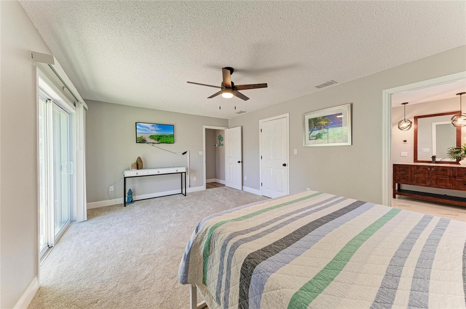 Single Family Residence at 3200 MEADOW RUN DR, VENICE, photo 21 of 60