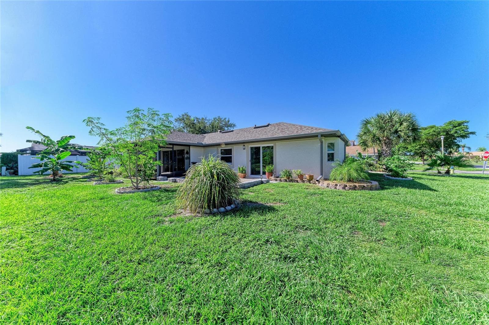 Single Family Residence at 3200 MEADOW RUN DR, VENICE, photo 37 of 60