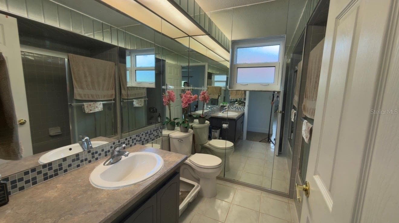 Single Family Residence at 8112 GOLDEN BEAR LOOP, PORT RICHEY, photo 16 of 29