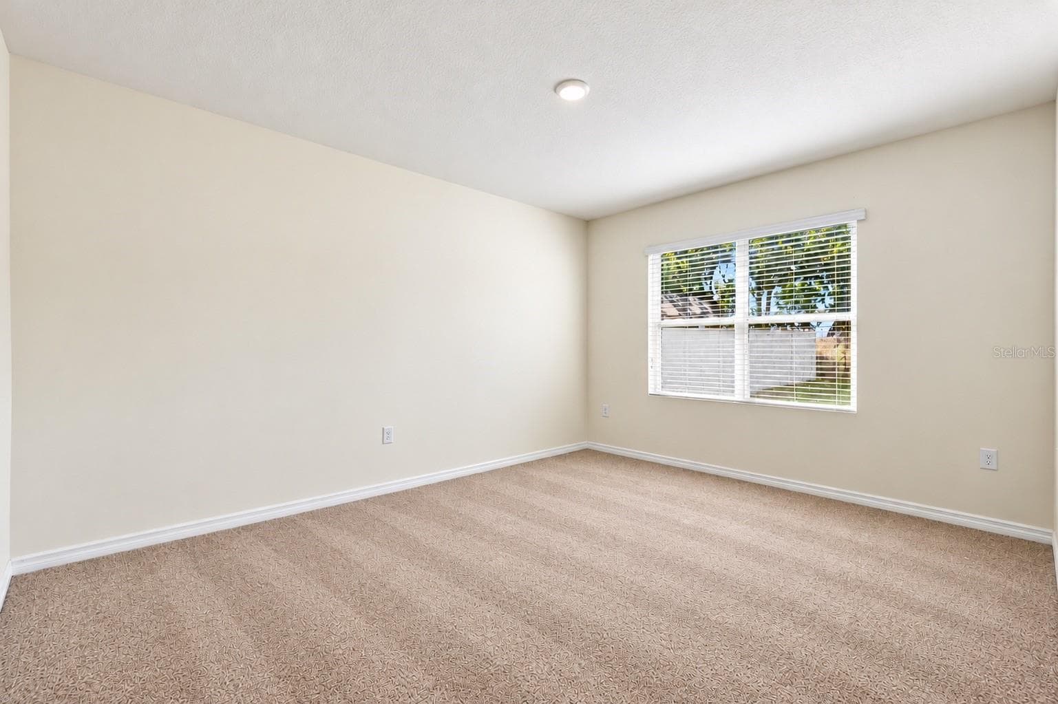 Single Family Residence at 3132 COUNTRY CLUB CIR, WINTER HAVEN, photo 11 of 31