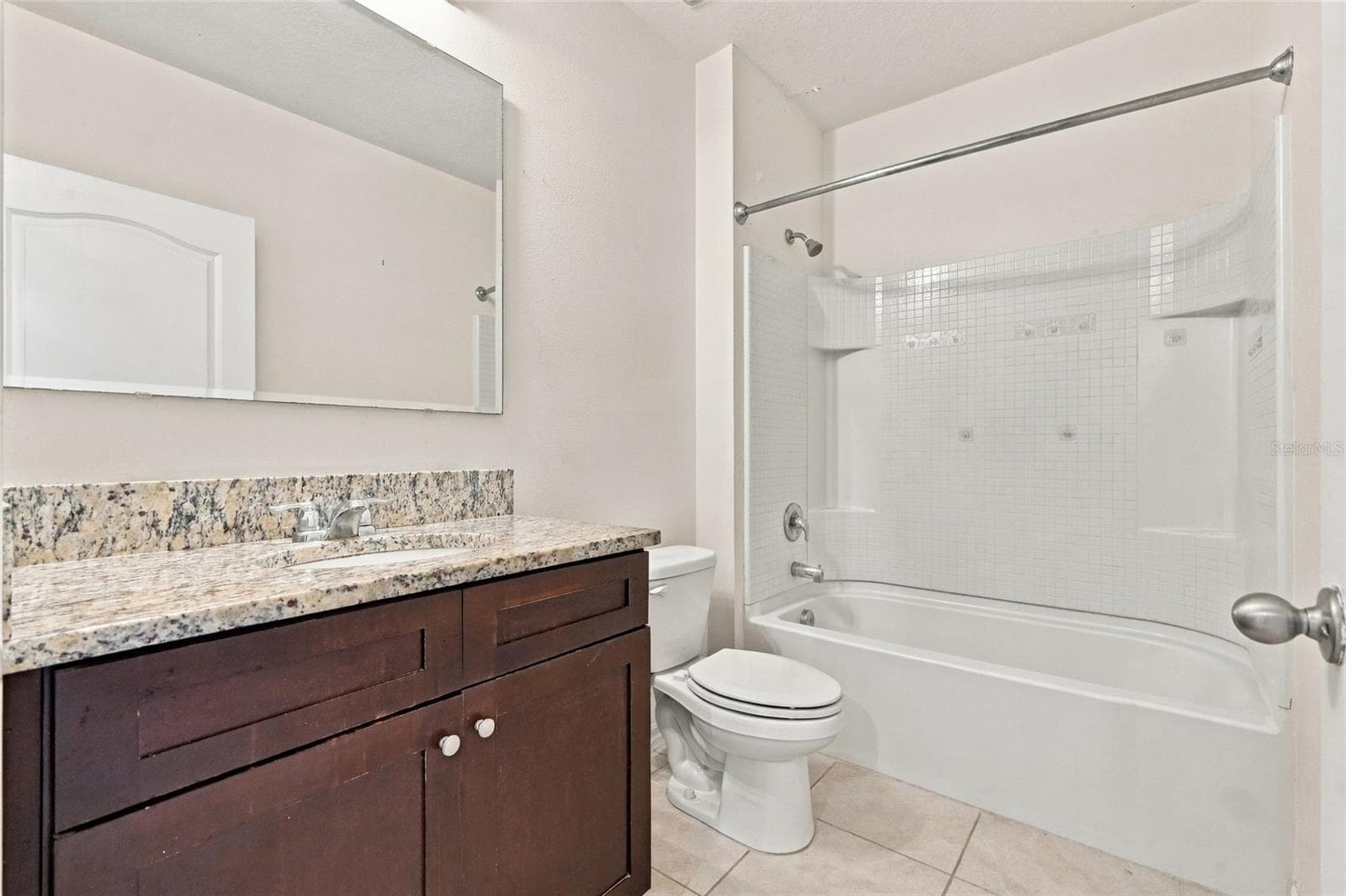 Single Family Residence at 3132 COUNTRY CLUB CIR, WINTER HAVEN, photo 18 of 31