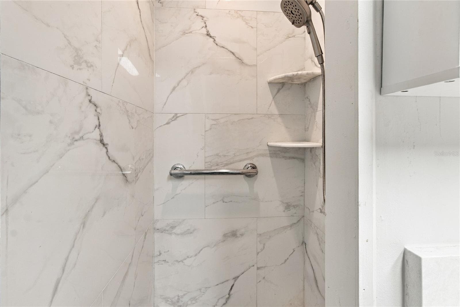 Shower - 808 53RD AVE E #110, BRADENTON