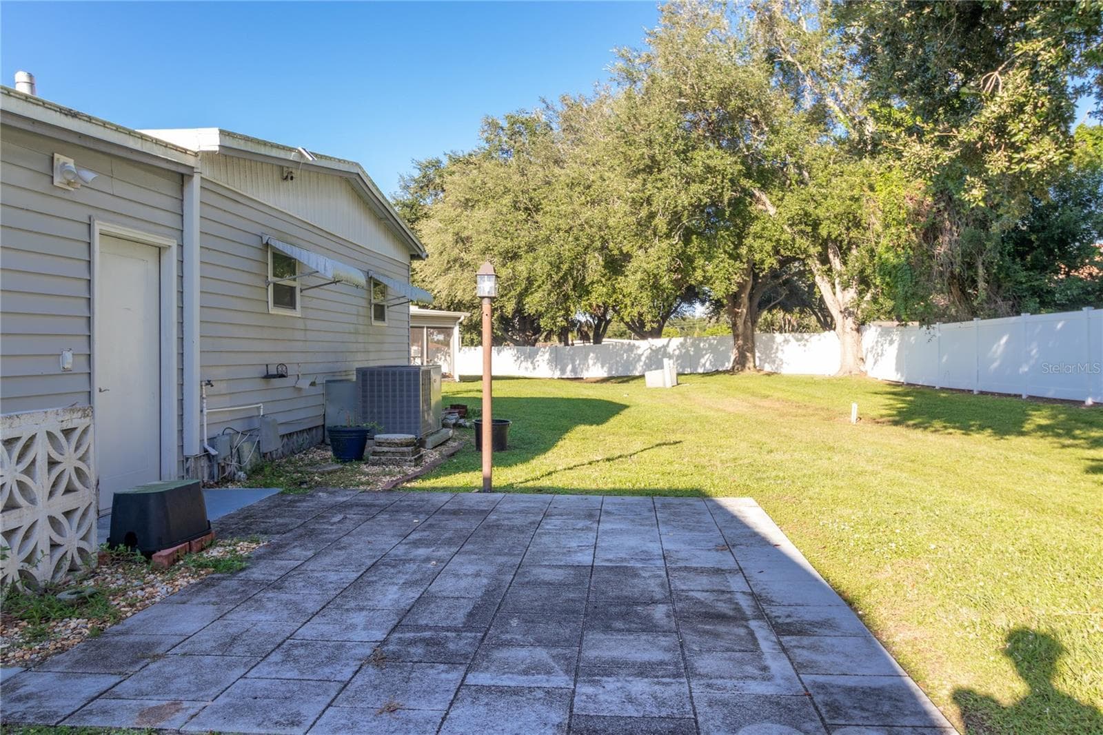 Patio out back - 808 53RD AVE E #110, BRADENTON