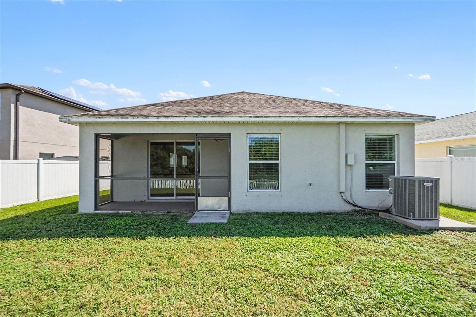 Single Family Residence at 1952 HAWKS VIEW DR, RUSKIN, photo 15 of 15