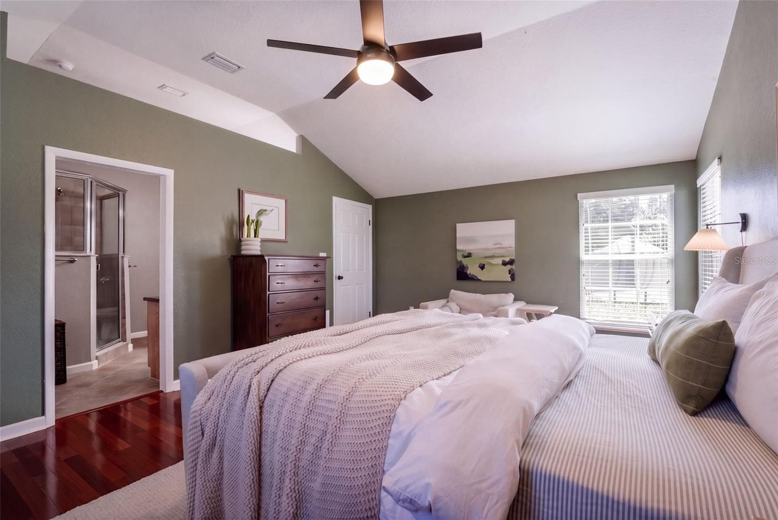 Single Family Residence at 524 S HIGHLAND AVE, WINTER GARDEN, photo 16 of 31