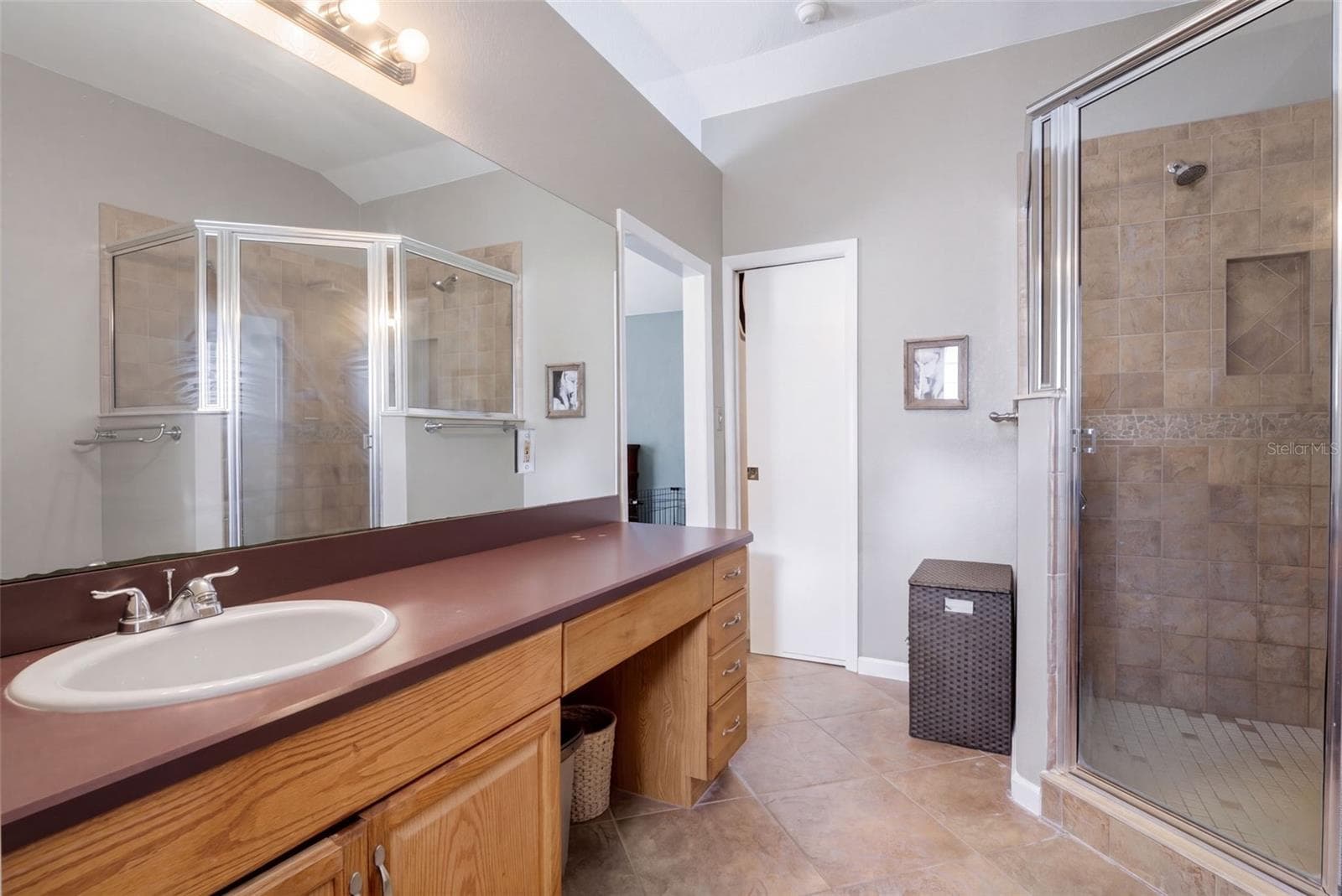 Single Family Residence at 524 S HIGHLAND AVE, WINTER GARDEN, photo 17 of 31