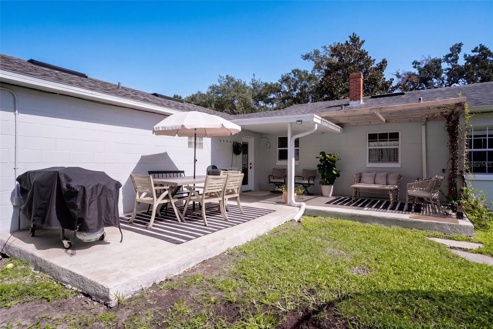 Single Family Residence at 524 S HIGHLAND AVE, WINTER GARDEN, photo 29 of 31