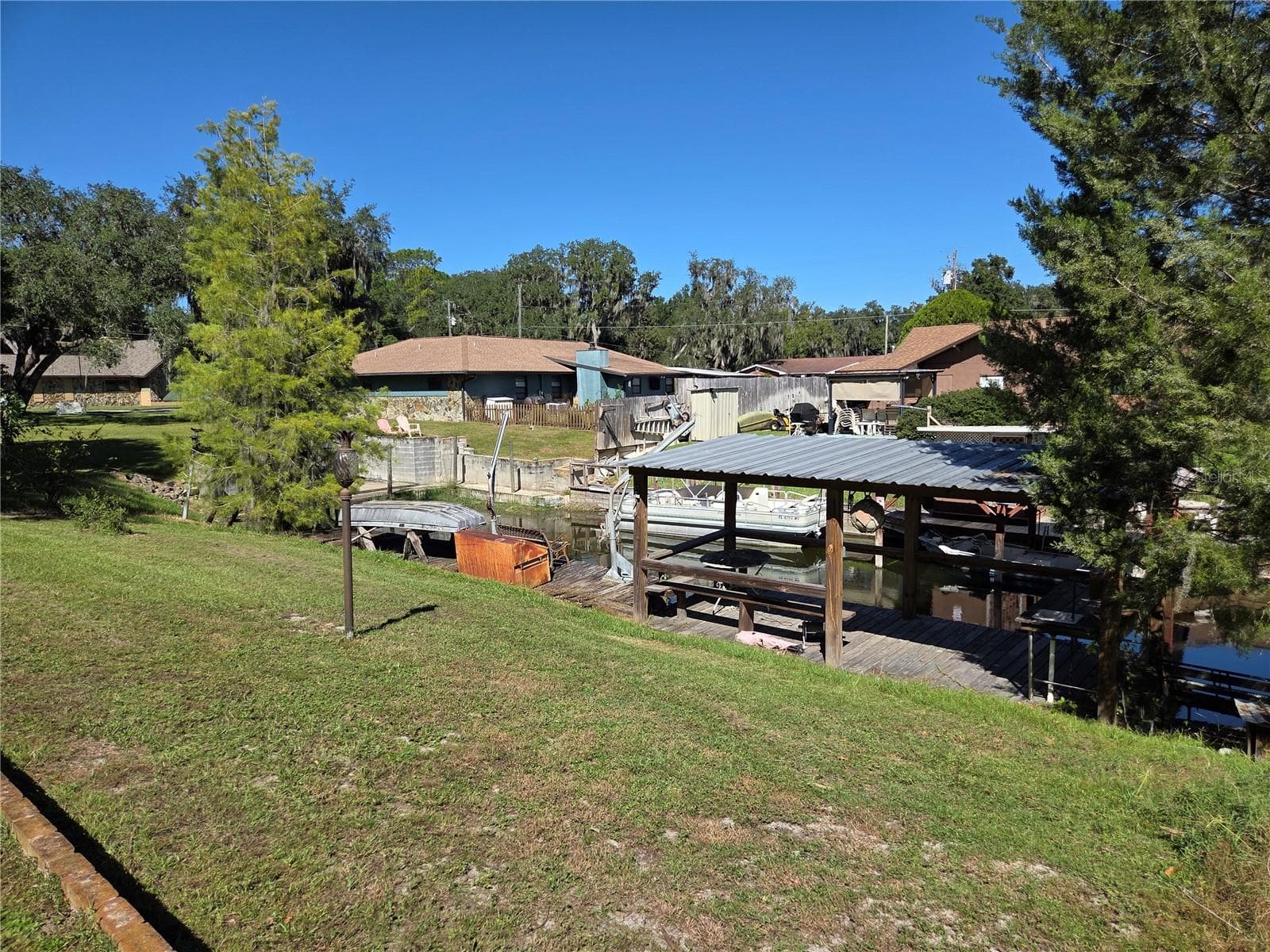 Single Family Residence at 970 CR 467, LAKE PANASOFFKEE, photo 31 of 32