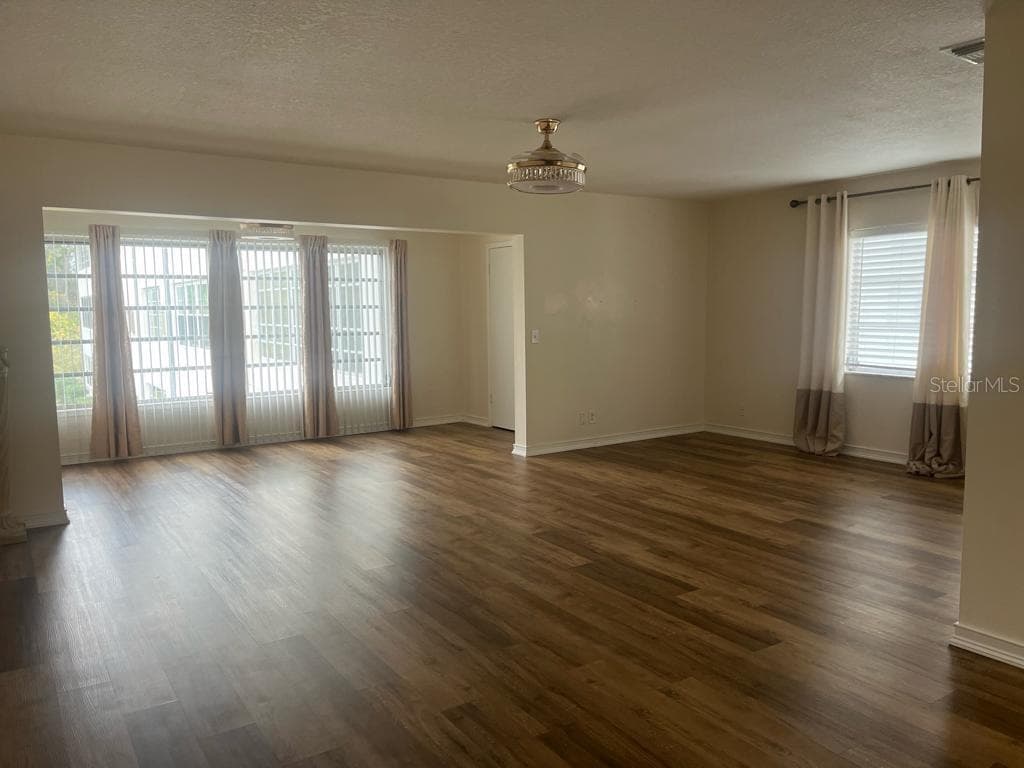 Condominium at 100 EL CAMINO DR #208, WINTER HAVEN, photo 3 of 8