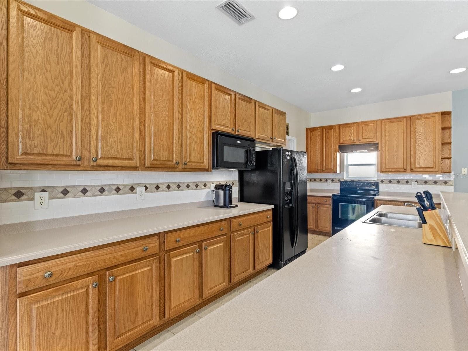 Single Family Residence at 3126 27 CT E, PALMETTO, photo 7 of 26