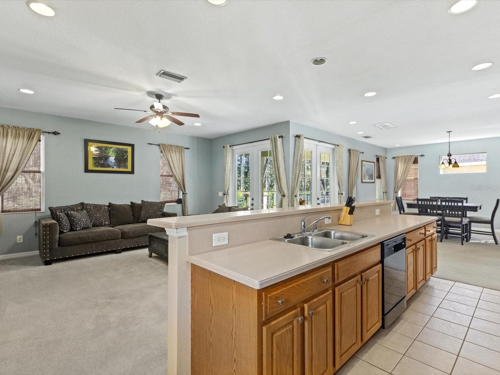 Single Family Residence at 3126 27 CT E, PALMETTO, photo 8 of 26