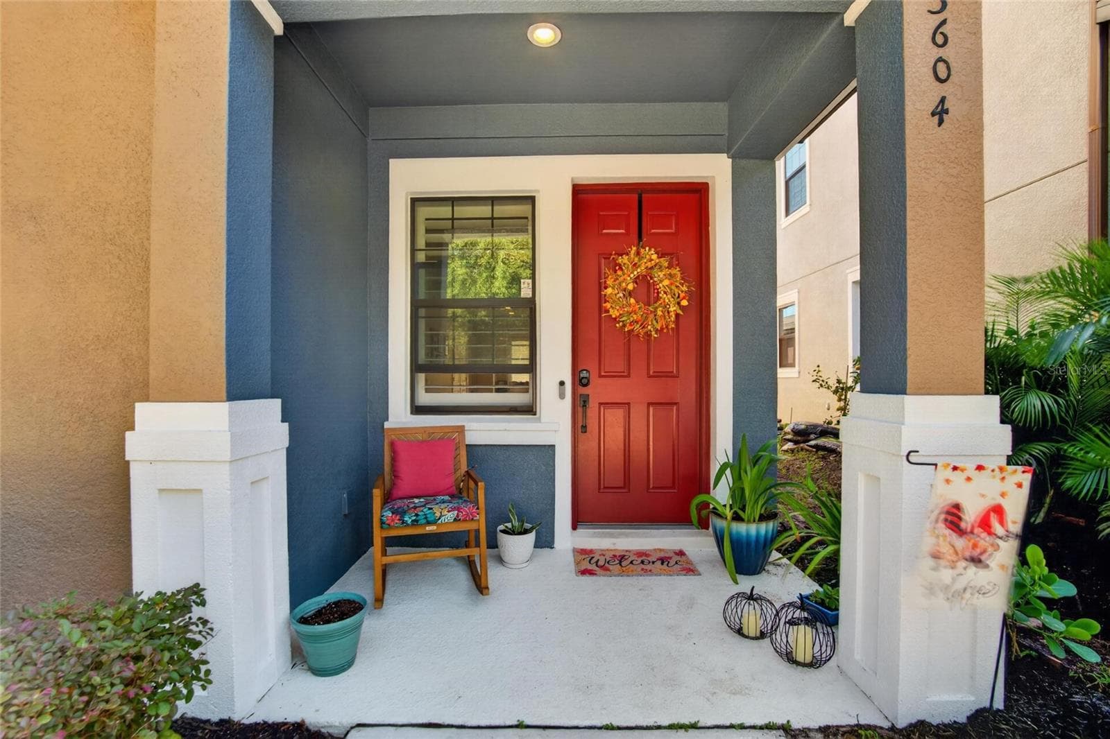 Townhouse at 5604 BALCONY BRIDGE PL, LITHIA, photo 2 of 27