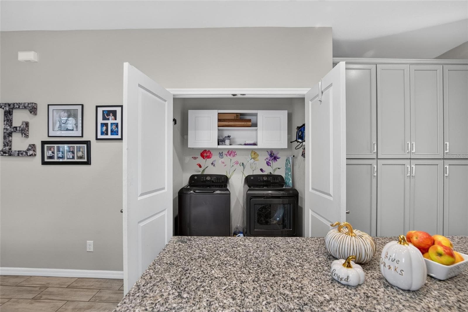 Townhouse at 5604 BALCONY BRIDGE PL, LITHIA, photo 9 of 27
