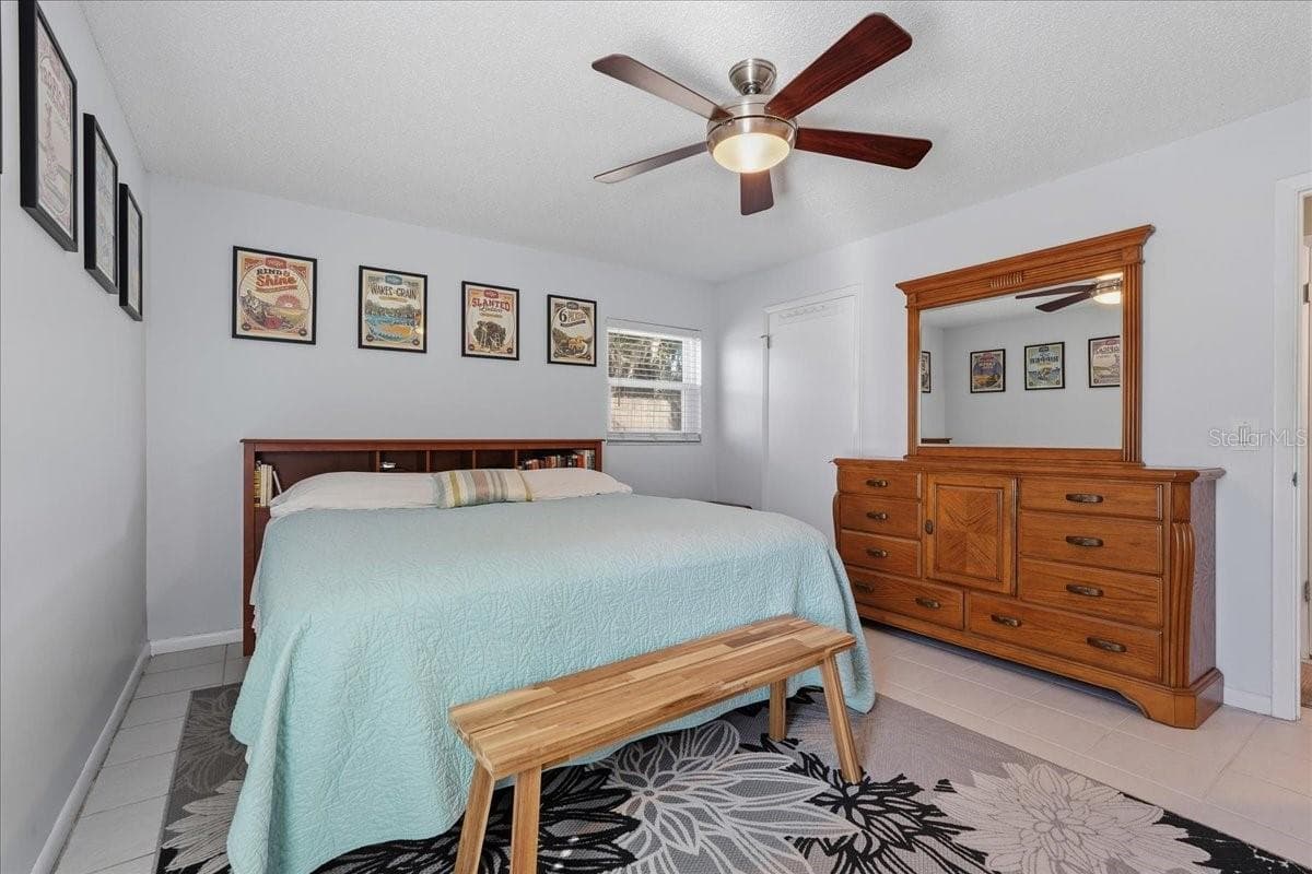 Primary bed - 4801 WESTON RD, BARTOW