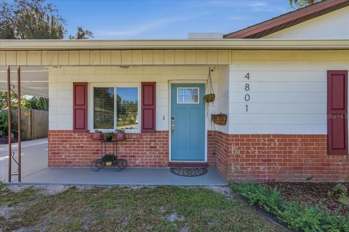 Entrance - 4801 WESTON RD, BARTOW