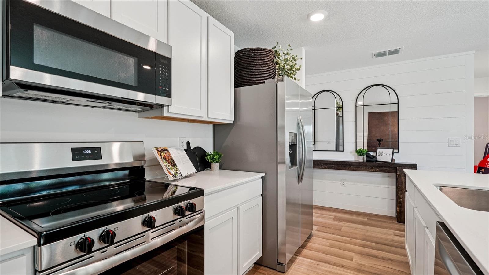 Single Family Residence at 7837 SW 46TH CT, OCALA, photo 5 of 19