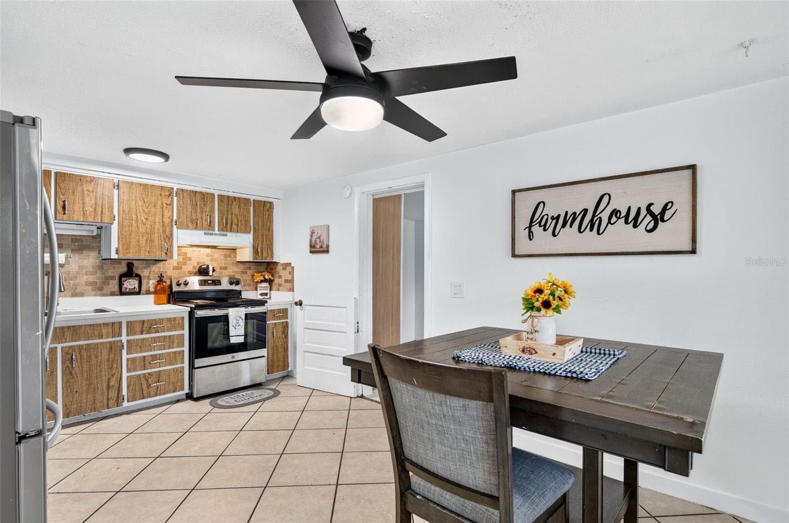 DINING AREA - 39209 6TH AVE, ZEPHYRHILLS