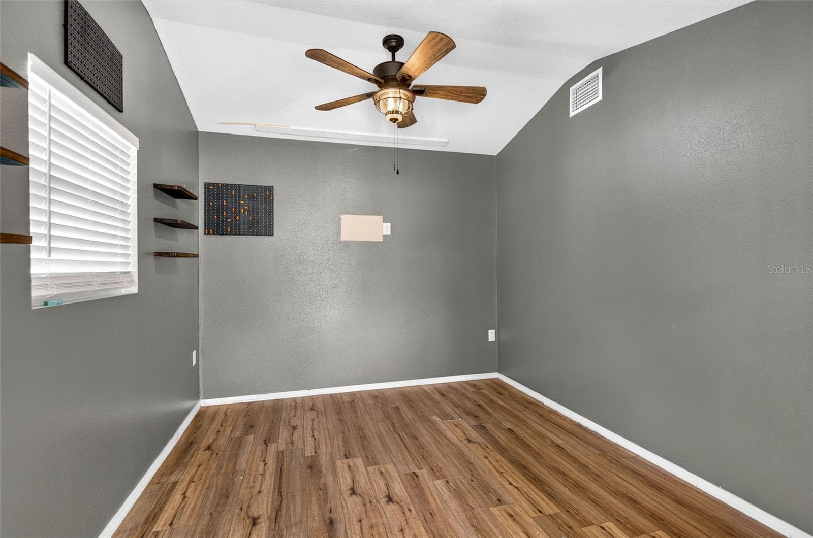 BONUS ROOM ATTACHED BACK - 39209 6TH AVE, ZEPHYRHILLS