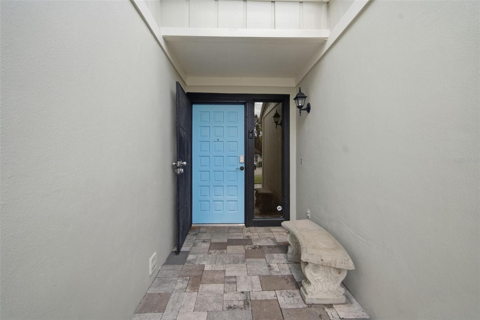 Single Family Residence at 5018 E LIBERTY ST, TAMPA, photo 4 of 51