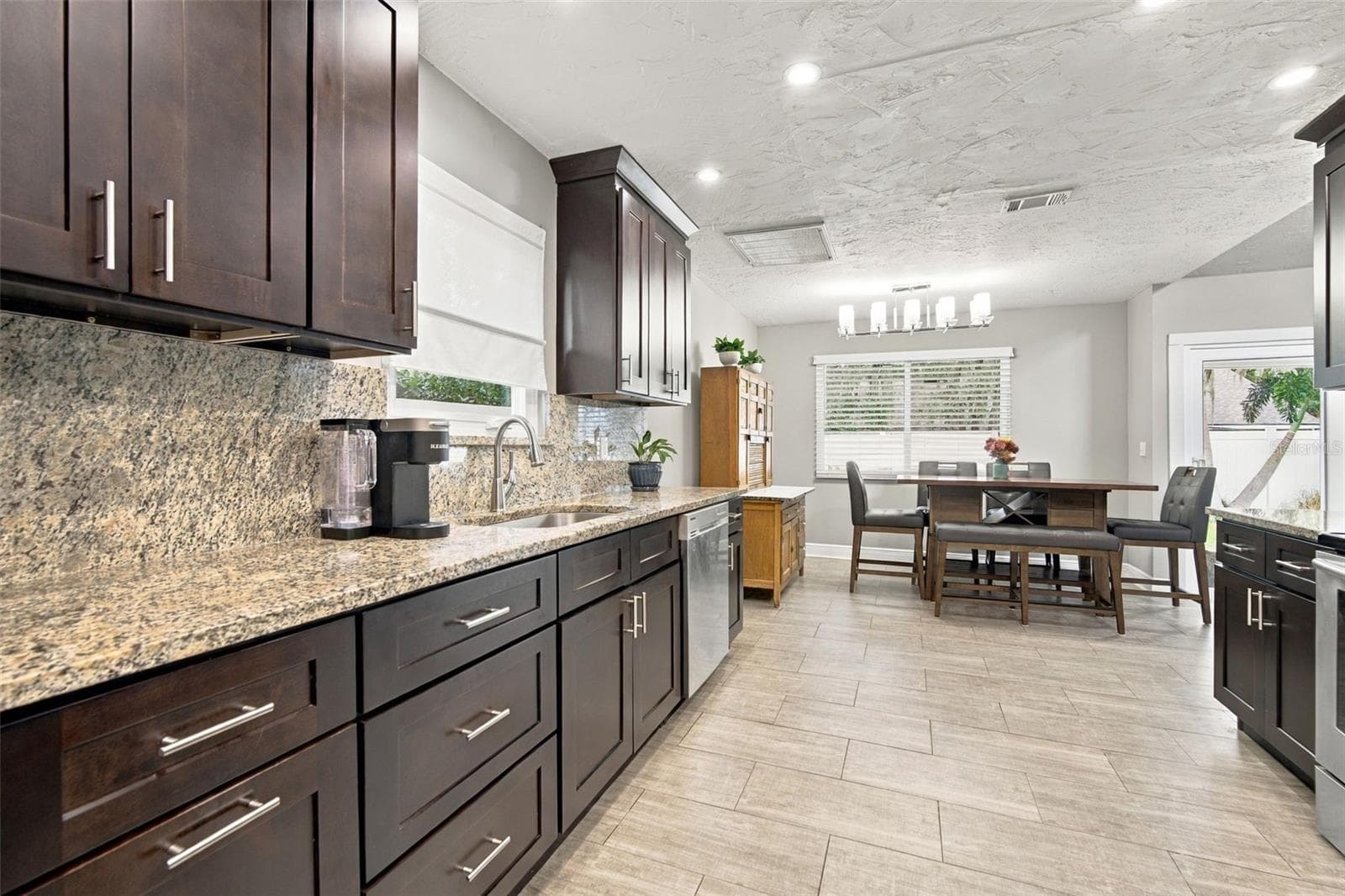 Single Family Residence at 5018 E LIBERTY ST, TAMPA, photo 11 of 51