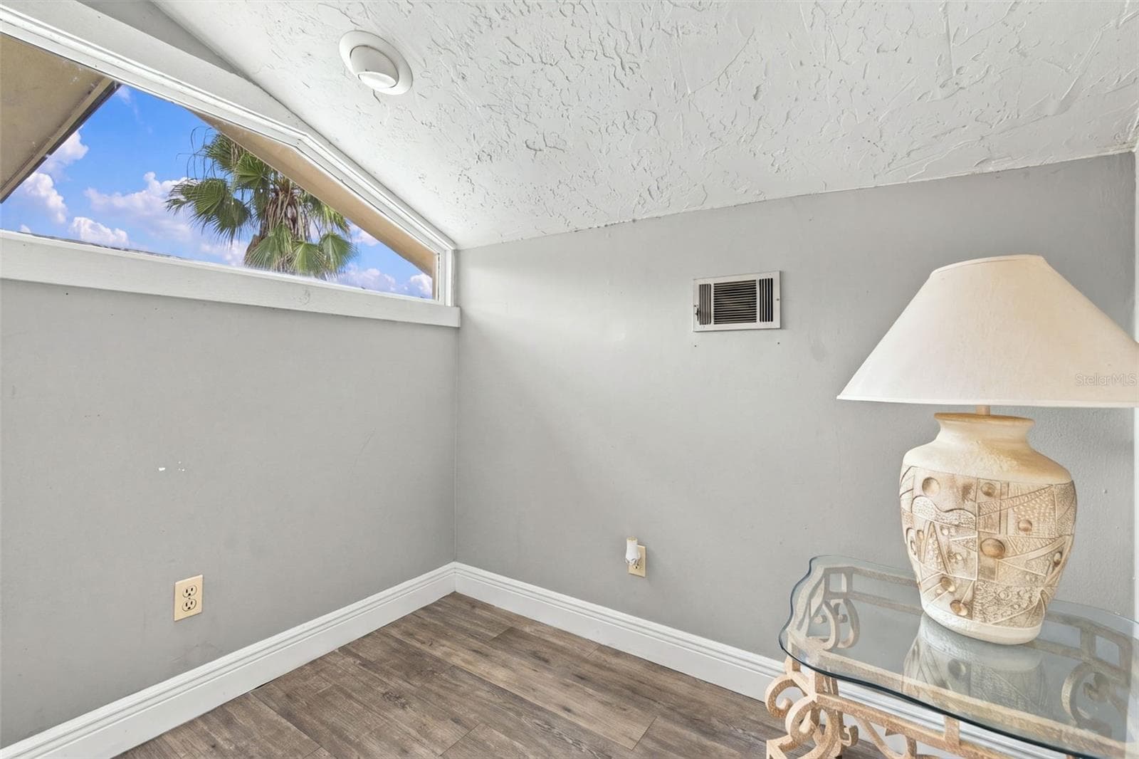 Single Family Residence at 5018 E LIBERTY ST, TAMPA, photo 20 of 51