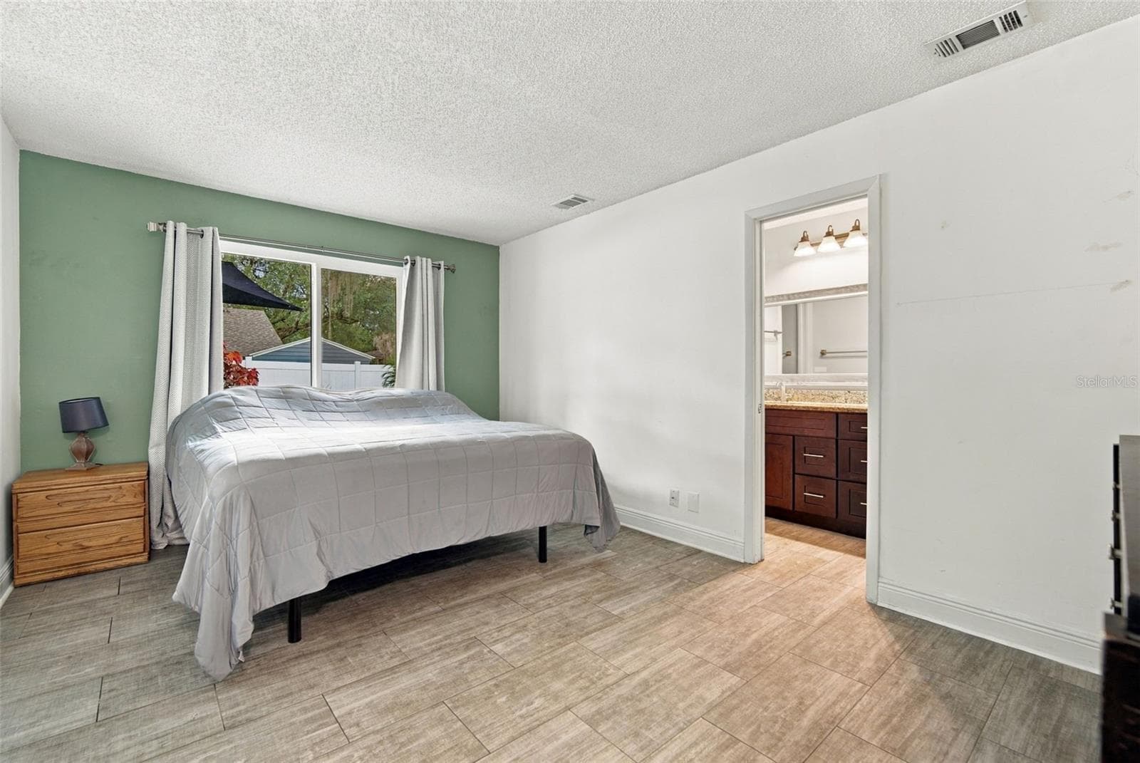 Single Family Residence at 5018 E LIBERTY ST, TAMPA, photo 30 of 51