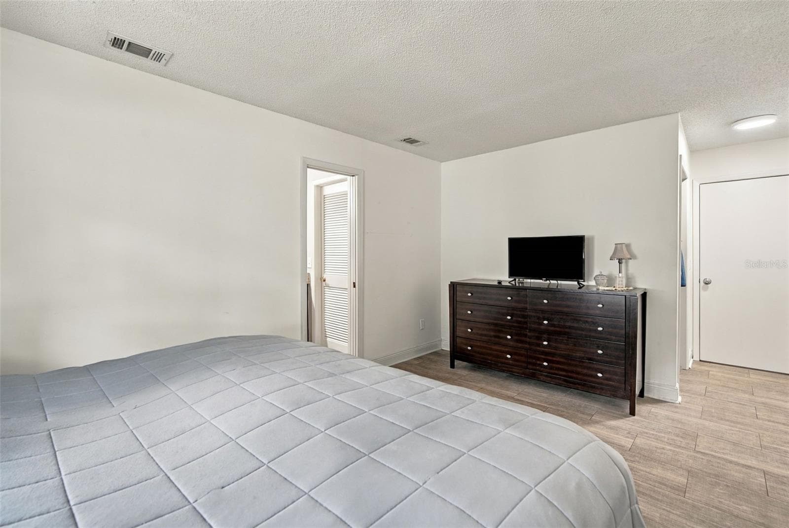 Single Family Residence at 5018 E LIBERTY ST, TAMPA, photo 32 of 51