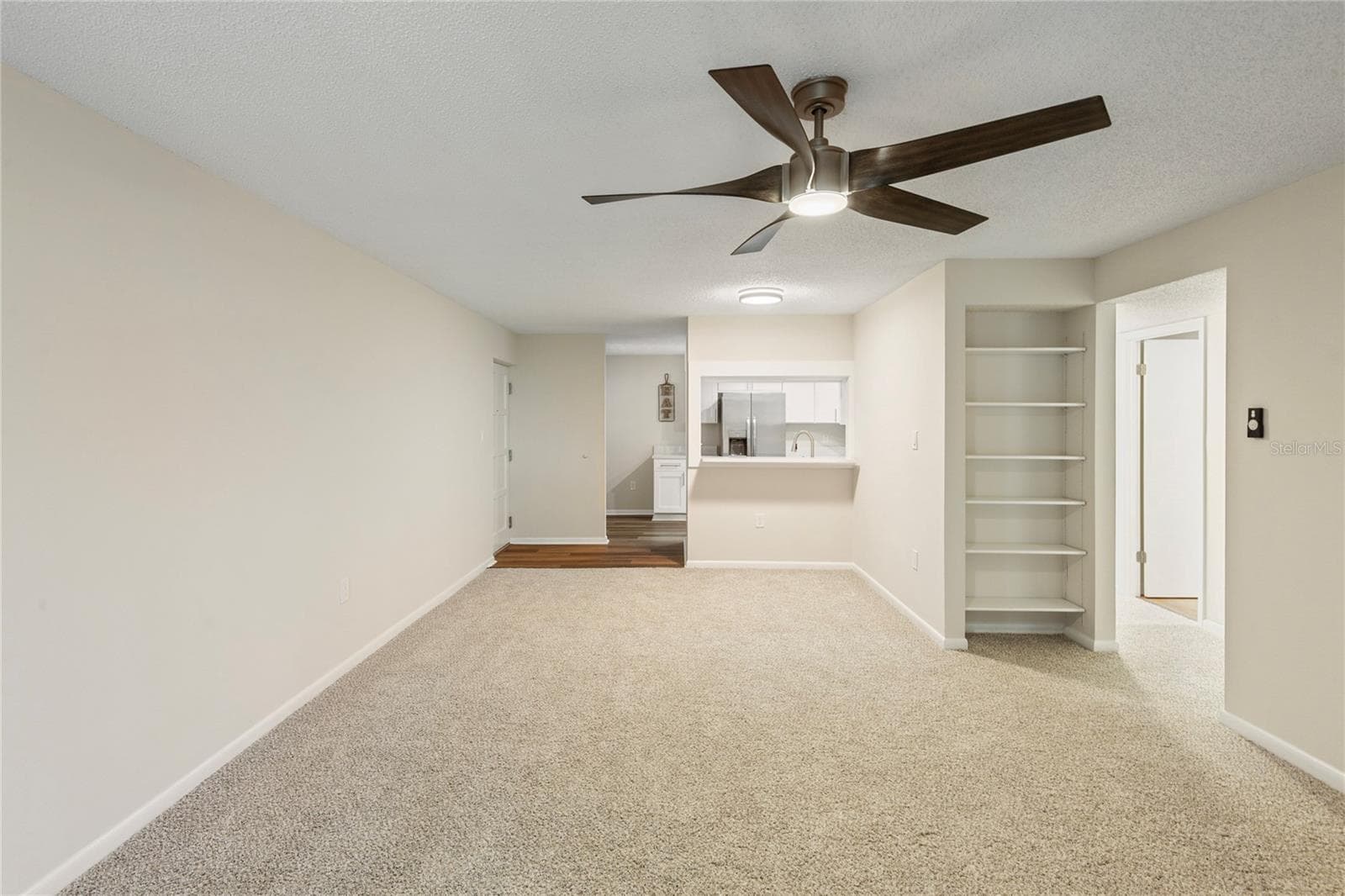 Condominium at 2650 COUNTRYSIDE BLVD #B302, CLEARWATER, photo 8 of 35