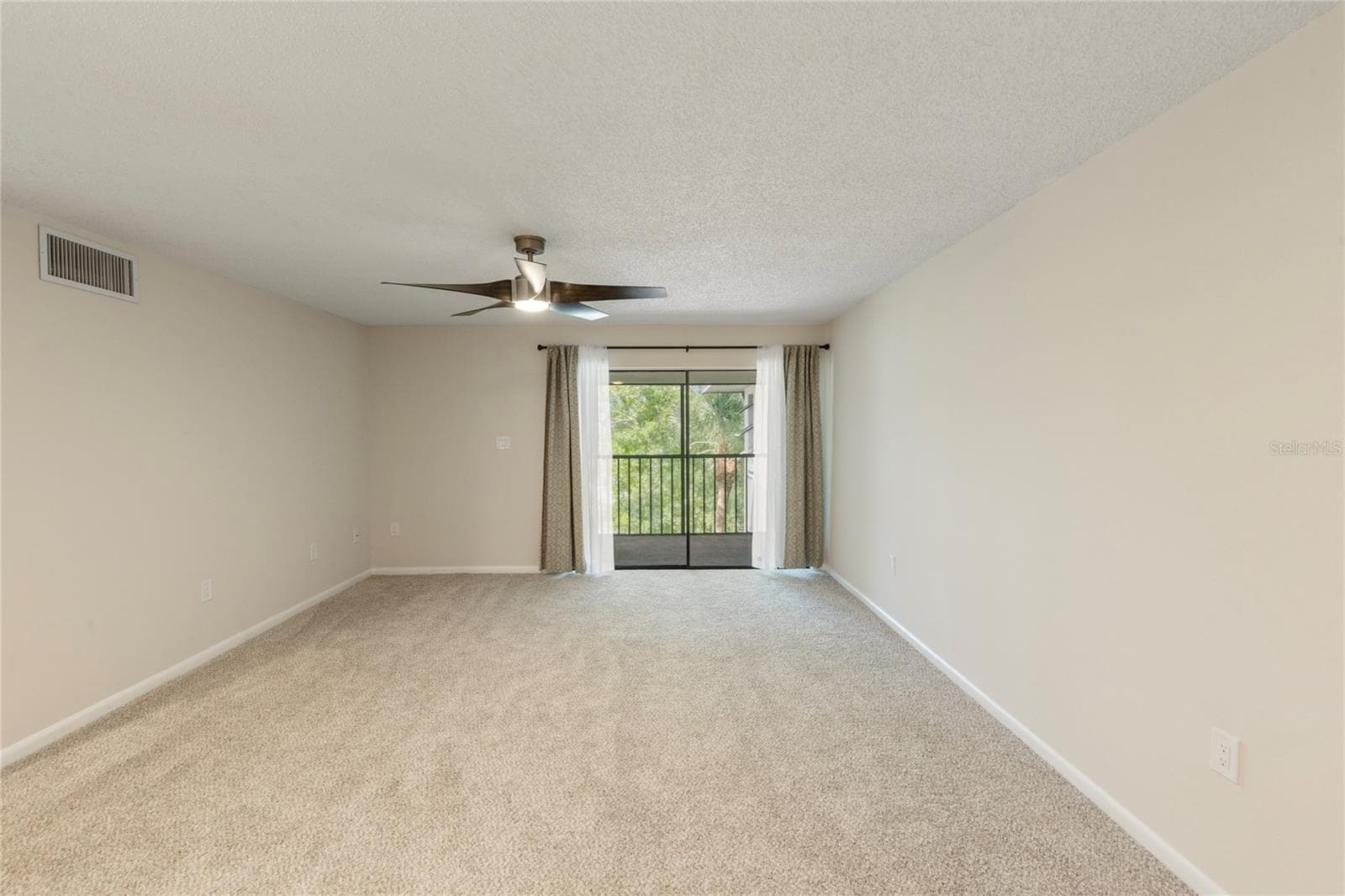 Condominium at 2650 COUNTRYSIDE BLVD #B302, CLEARWATER, photo 9 of 35