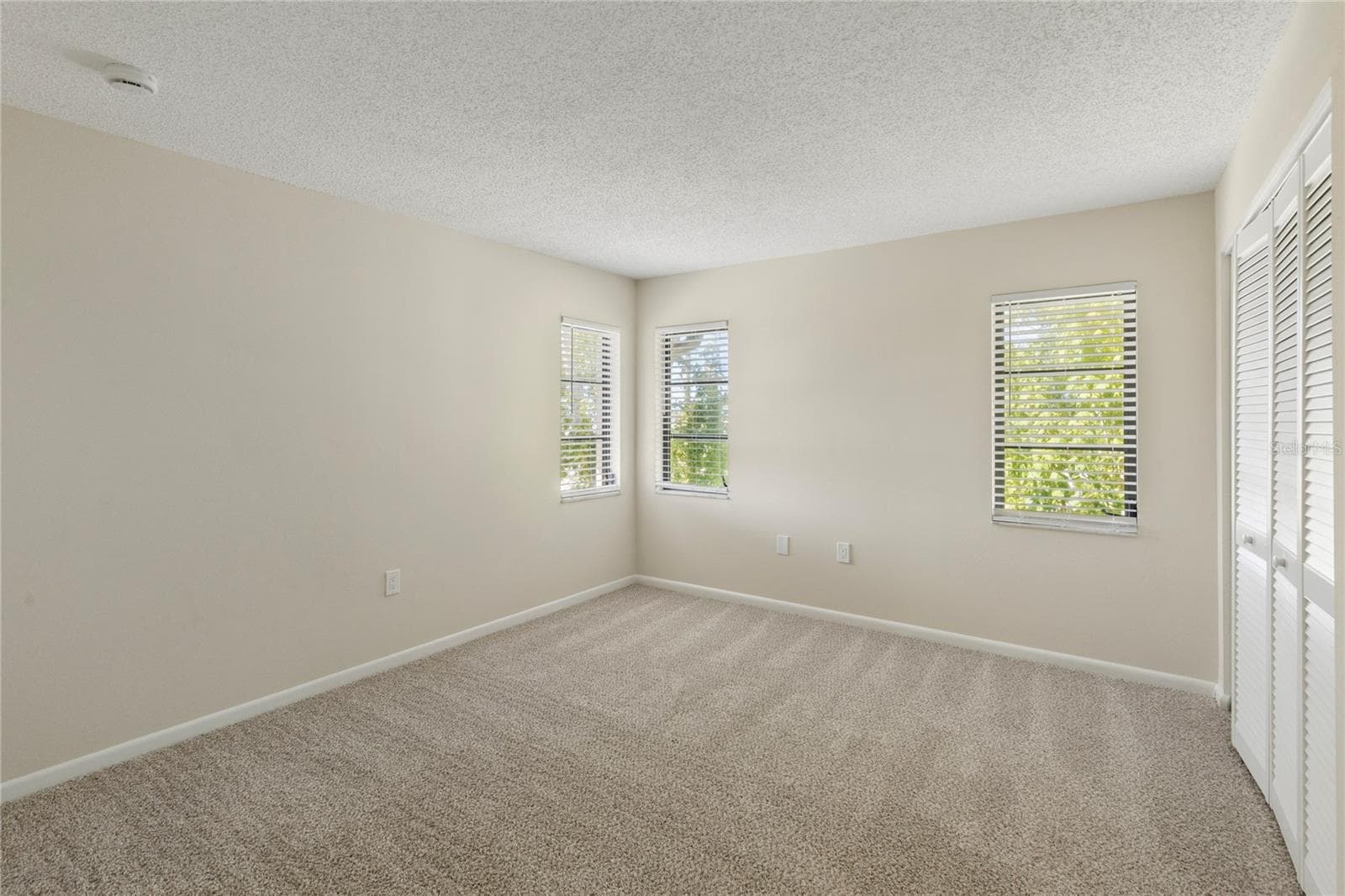 Condominium at 2650 COUNTRYSIDE BLVD #B302, CLEARWATER, photo 13 of 35