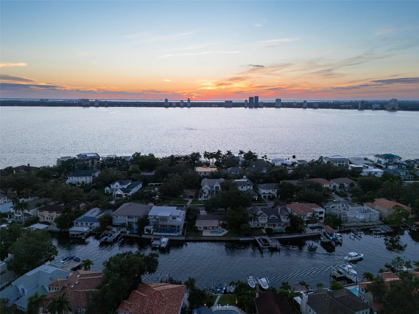 Land at 628 RIVIERA DR, TAMPA, photo 26 of 36