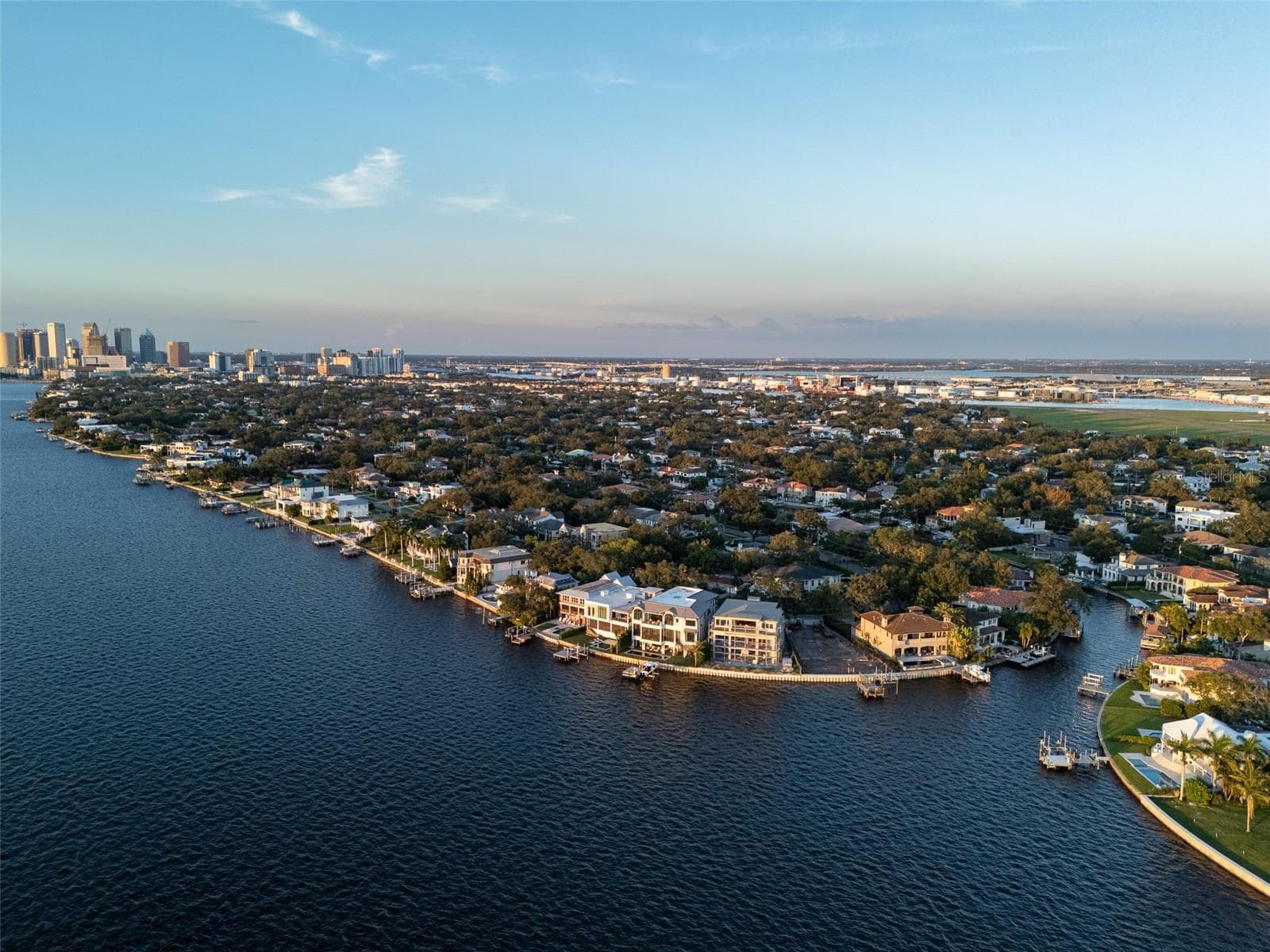 Land at 628 RIVIERA DR, TAMPA, photo 34 of 36