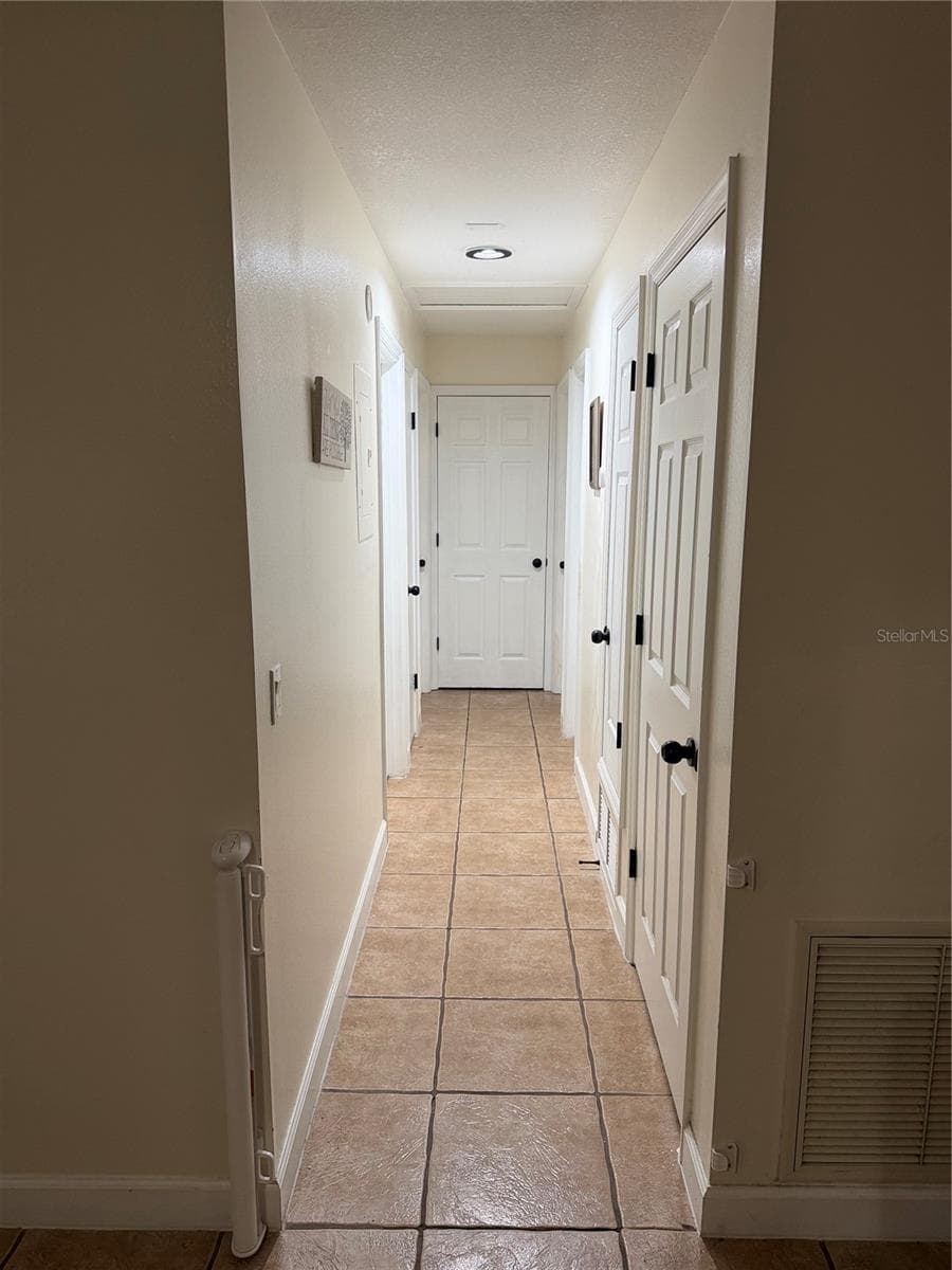 Single Family Residence at FLORIDA LAND & IMPROV CO ADD, KISSIMMEE, photo 7 of 11