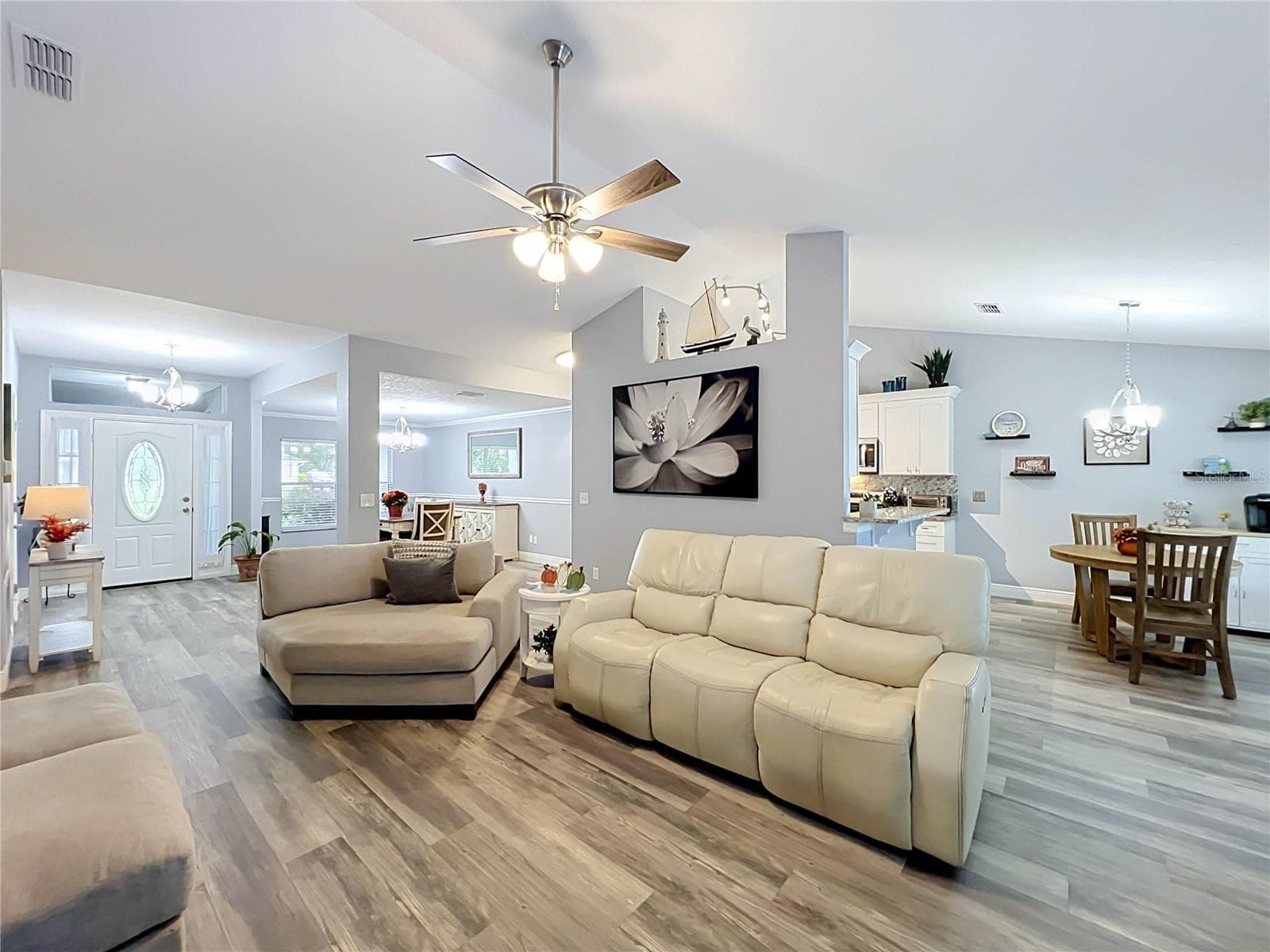 Single Family Residence at 36700 OCONEE AVE, EUSTIS, photo 16 of 62