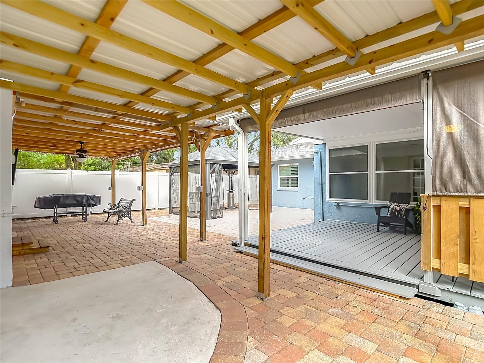 Single Family Residence at 12920 N ALBANY AVE, TAMPA, photo 46 of 67