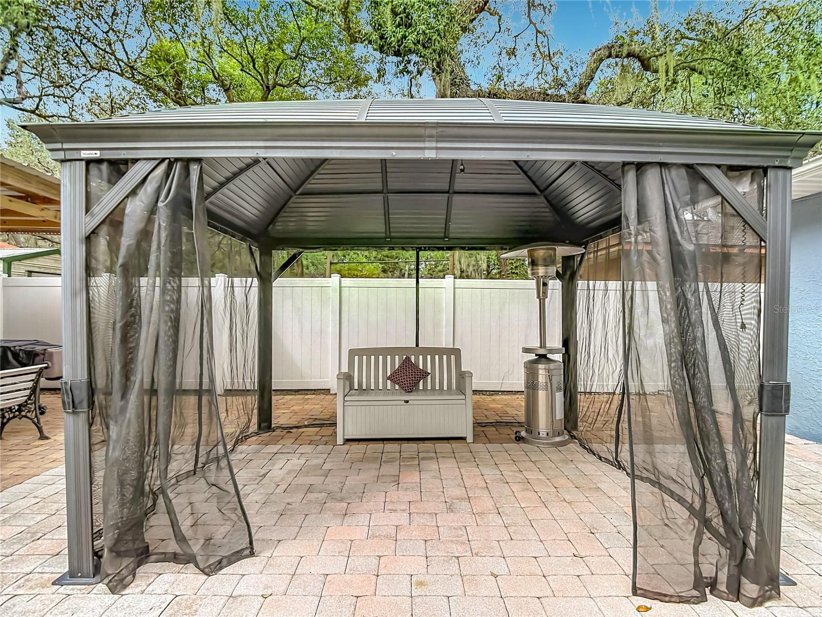 Single Family Residence at 12920 N ALBANY AVE, TAMPA, photo 48 of 67