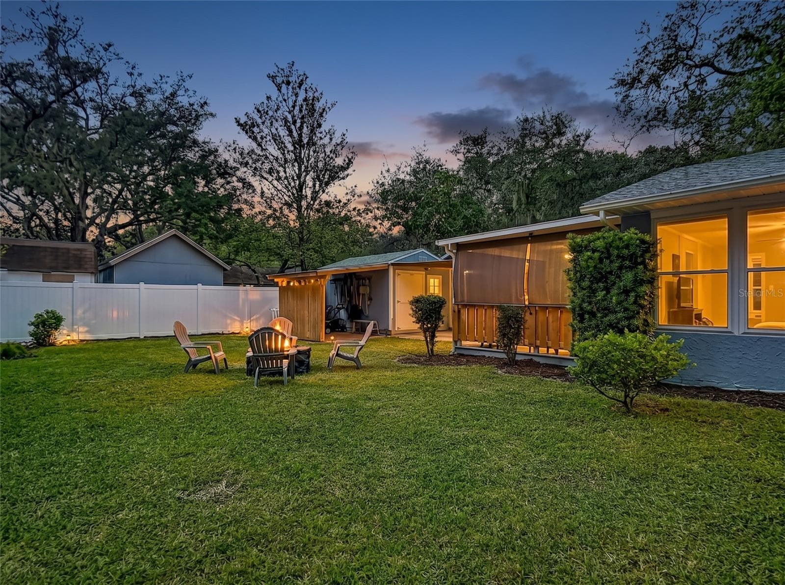 Single Family Residence at 12920 N ALBANY AVE, TAMPA, photo 51 of 67