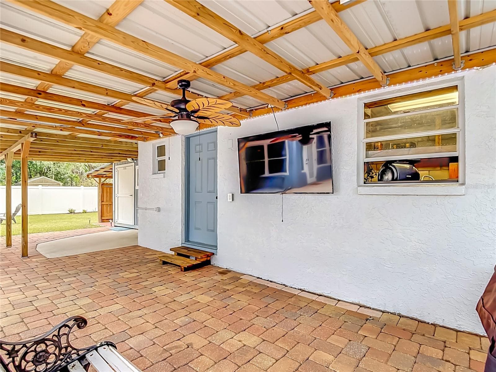 Single Family Residence at 12920 N ALBANY AVE, TAMPA, photo 52 of 67