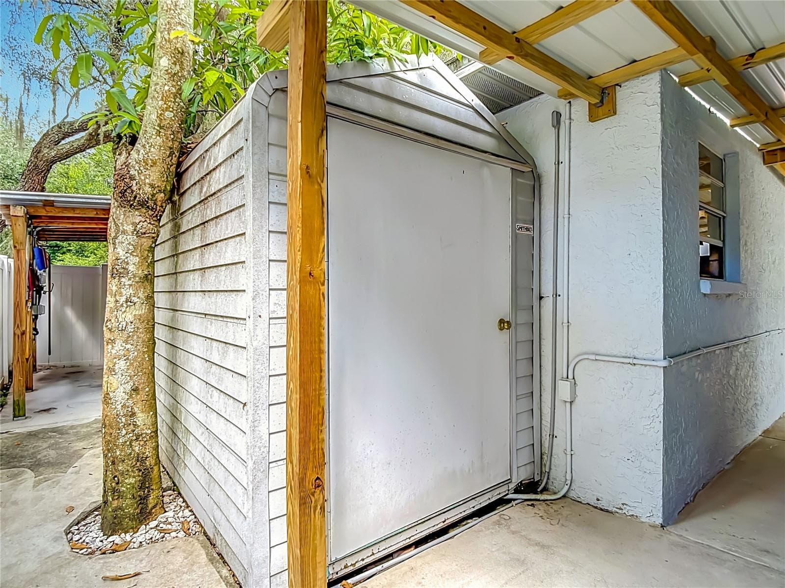 Single Family Residence at 12920 N ALBANY AVE, TAMPA, photo 59 of 67