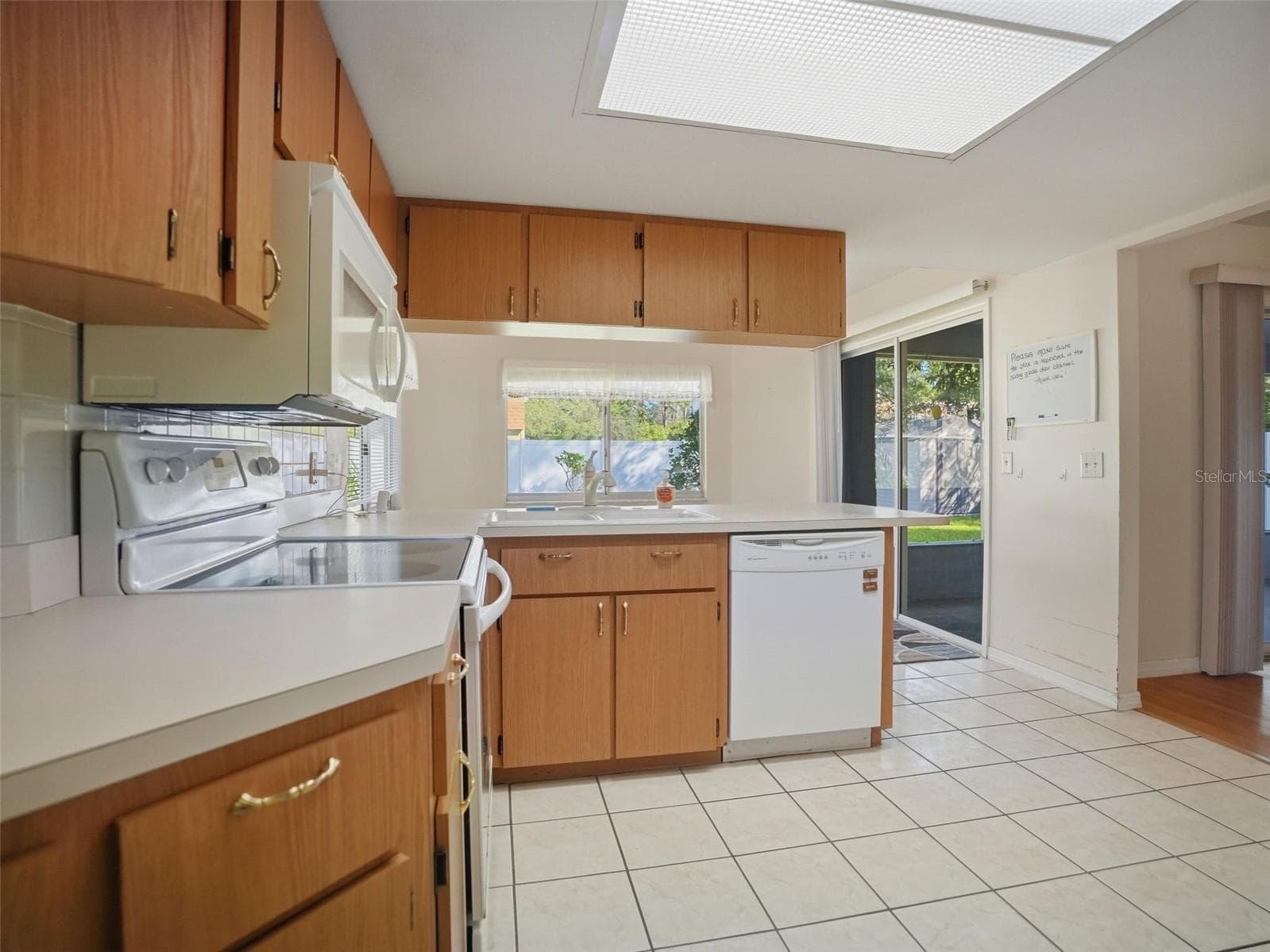 Single Family Residence at 10431 NORVELL RD, SPRING HILL, photo 14 of 48