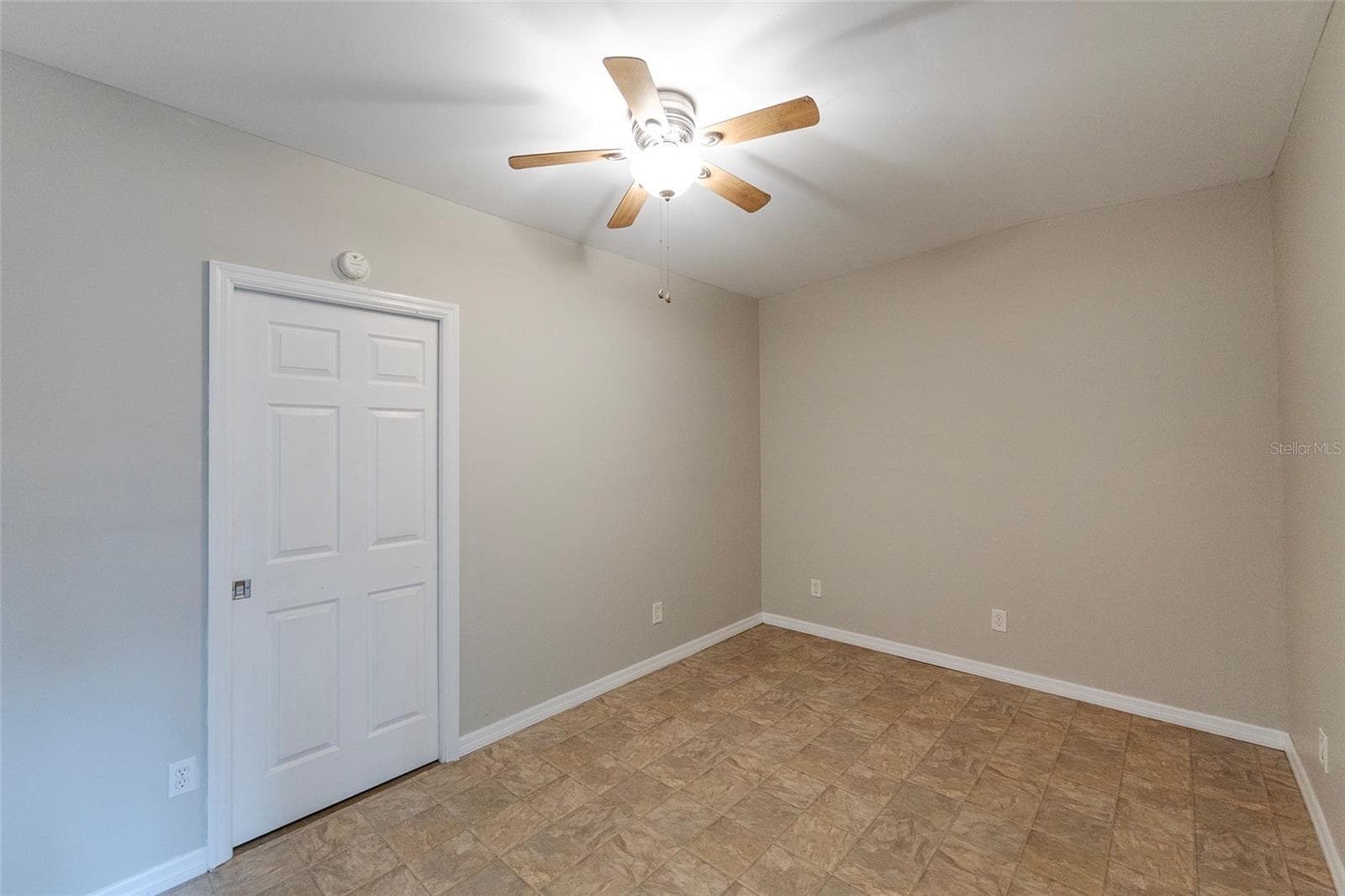 Single Family Residence at 3105 LA PALOMA AVE, DAYTONA BEACH, photo 39 of 55